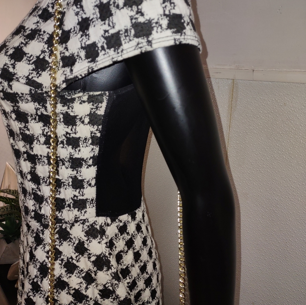 HOUNDSTOOTH DRESS - Picture 5 of 6